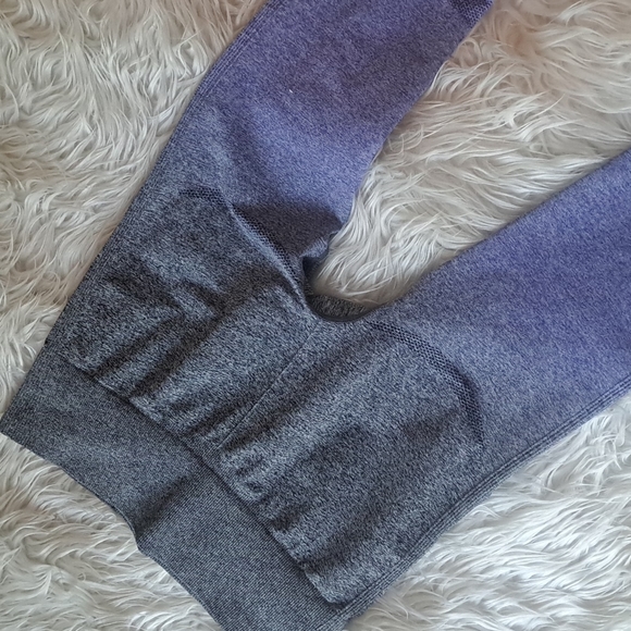 Gymshark leggings size Large - Picture 3 of 6